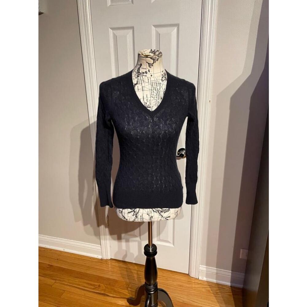 Banana Republic Vintage Italian pure Cashmere Preppy V-Neck Unisex Sweater XS